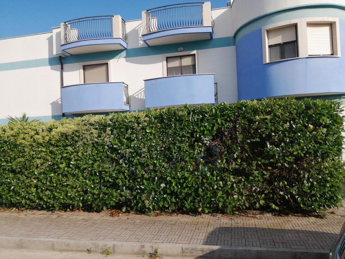 Residence Calle Del Porto Manfredónia Exterior foto